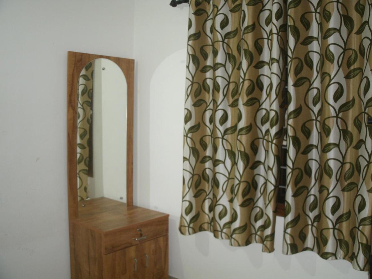 Kochi Jacaranda Holiday Home מראה חיצוני תמונה