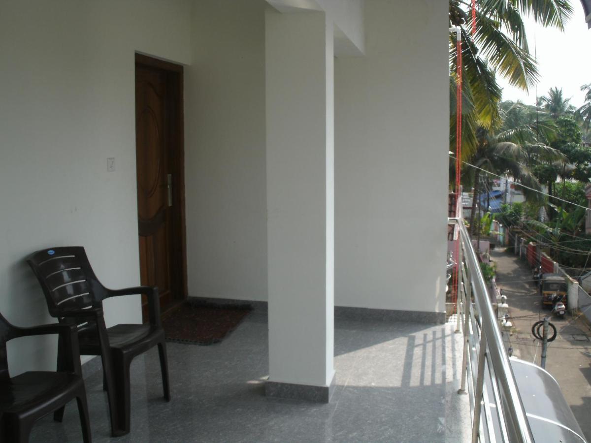 Kochi Jacaranda Holiday Home מראה חיצוני תמונה